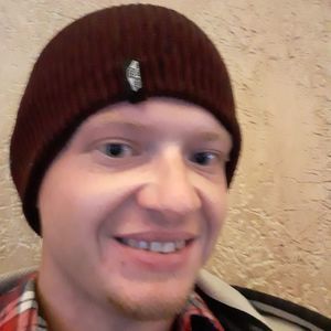 Meet your Posher, Cj